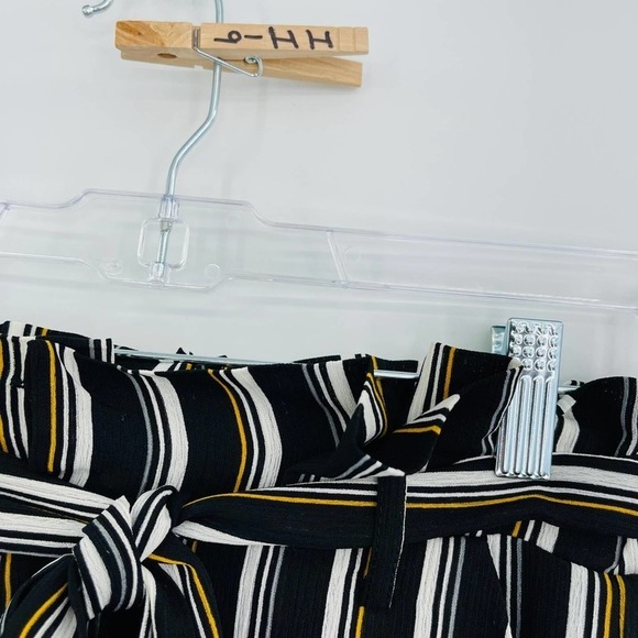 Lush High Waisted Paperbag Striped Shorts - Picture 9 of 9